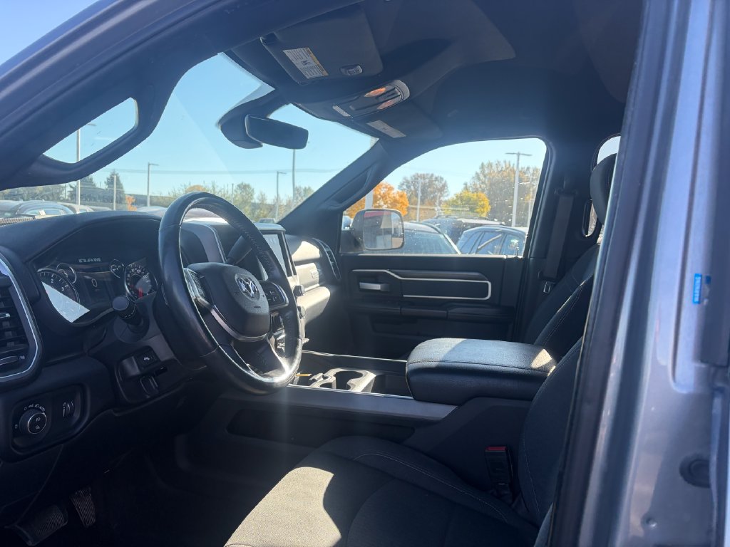 Used 2021 RAM 2500 Big Horn w/ Level 1 Equipment Group AWD/4WD image 5