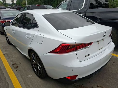 Used 2019 Lexus IS 300 F Sport w/ F Sport Package AWD/4WD image 6