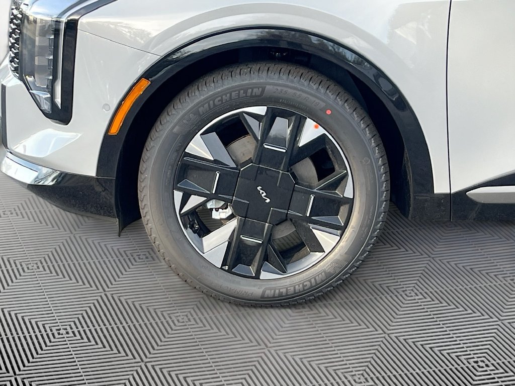 New 2026 Kia Sportage SX FWD image 10