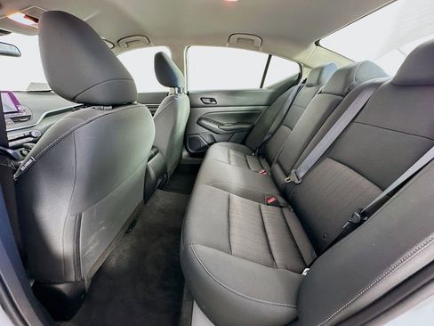 Certified 2025 Nissan Altima 2.5 S FWD image 32