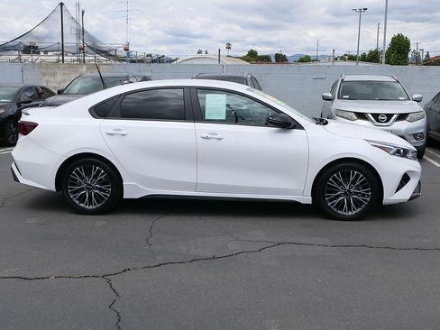 Used 2023 Kia Forte GT-Line FWD image 2
