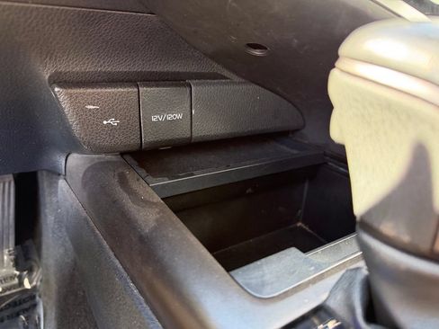 Used 2023 Toyota Camry SE FWD image 25