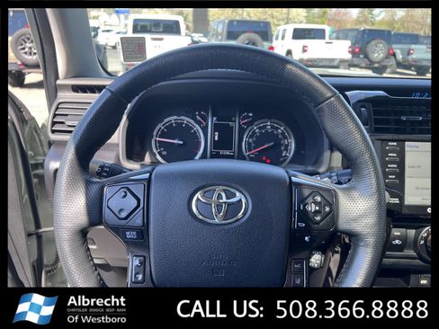 Used 2023 Toyota 4Runner TRD Off-Road Premium w/ Off Road Premium Plus Package AWD/4WD image 26