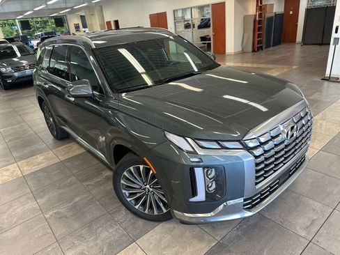 Used 2024 Hyundai Palisade Calligraphy AWD/4WD image 8
