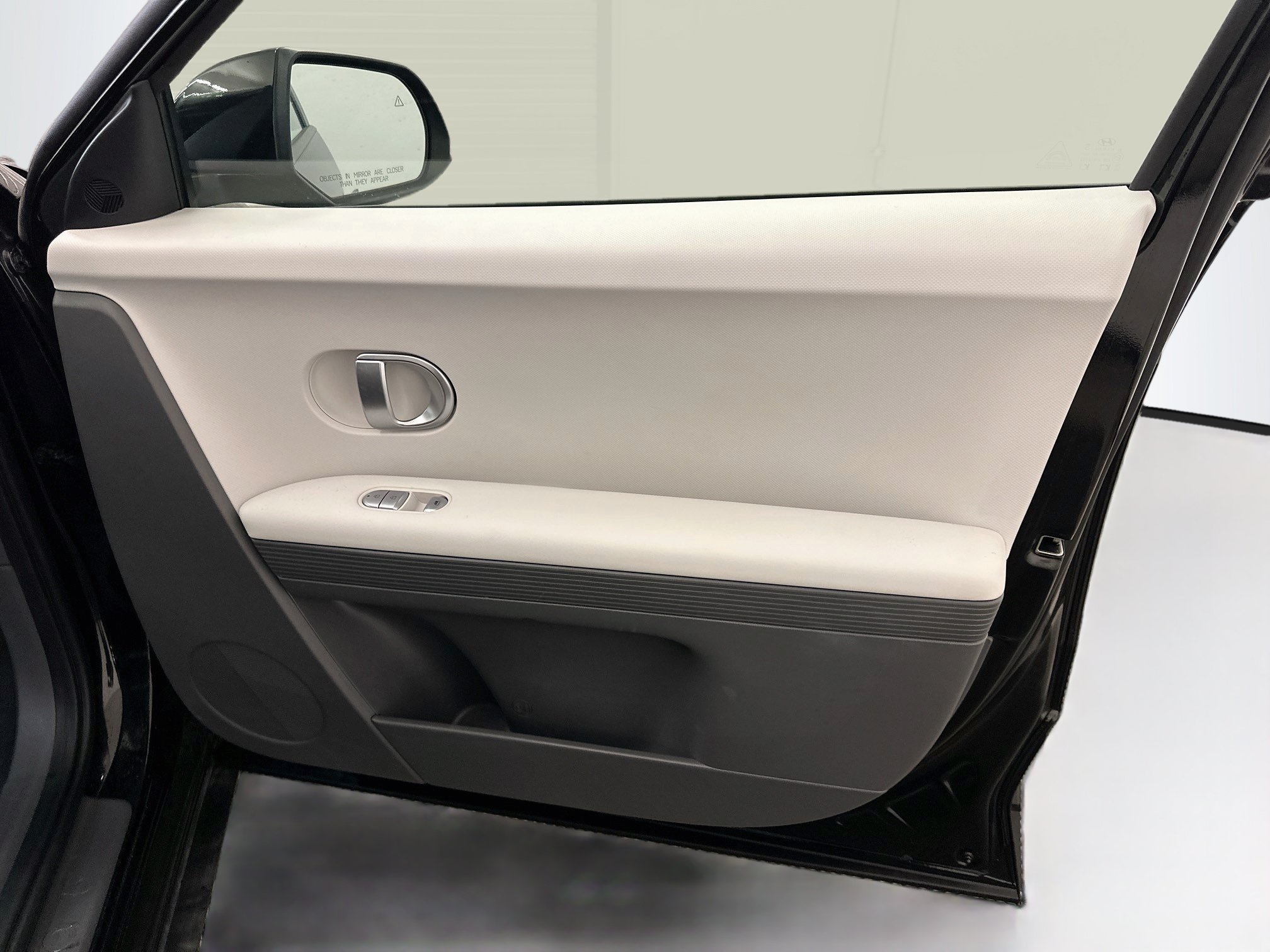 Used 2024 Hyundai Ioniq 5 SEL AWD/4WD image 34