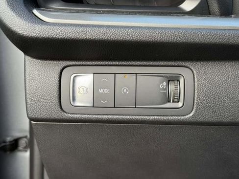 Used 2024 Chevrolet Traverse LT w/ LPO, Floor Liner Package image 21