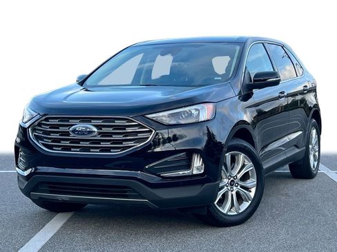 Used 2024 Ford Edge Titanium image 1