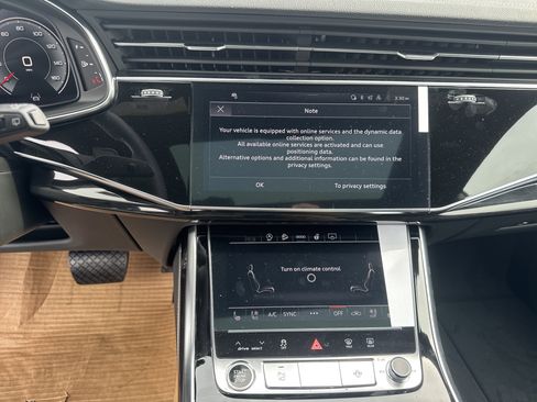 New 2026 Audi Q8 Premium Plus AWD/4WD image 3