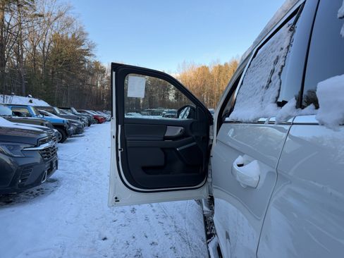 New 2026 Ford Expedition Active image 23