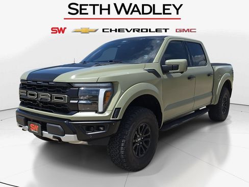 Used 2025 Ford F150 Raptor AWD/4WD image 3
