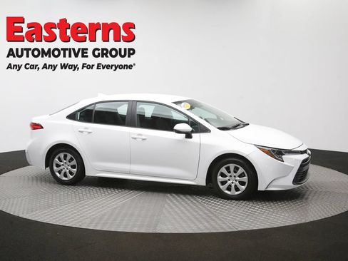 Used 2025 Toyota Corolla LE FWD image 45