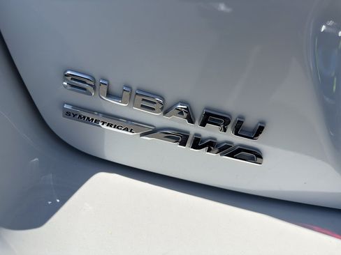 Used 2025 Subaru Impreza 2.0i AWD/4WD image 5