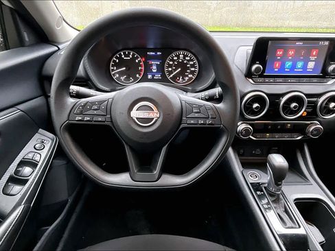 Certified 2025 Nissan Sentra S FWD image 6