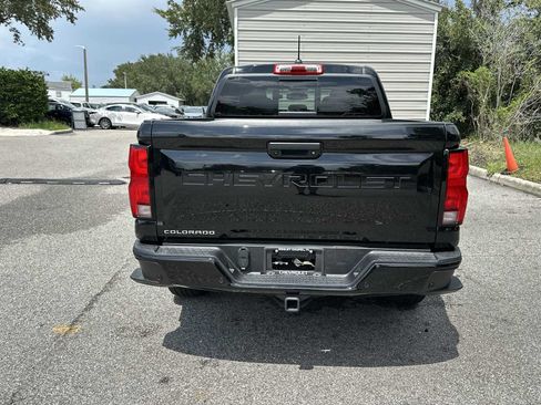 Certified 2024 Chevrolet Colorado Z71 w/ Z71 Convenience Package 2 AWD/4WD image 5