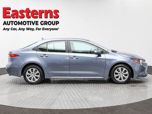 Used 2024 Toyota Corolla LE image 4