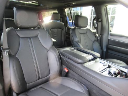 New 2026 Jeep Grand Wagoneer Limited image 8