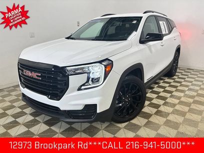 Used 2023 GMC Terrain SLE w/ Driver Convenience Package