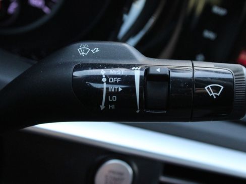 Used 2022 Kia K5 GT-Line AWD/4WD image 29