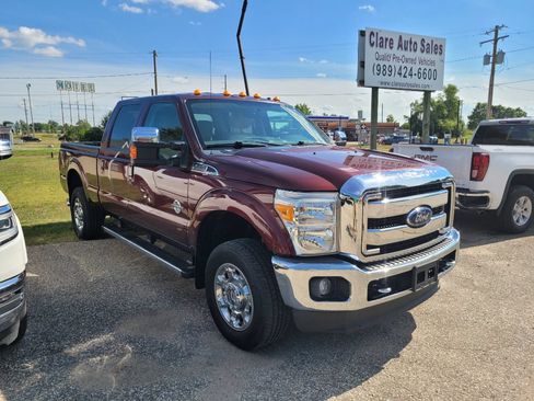 Used 2016 Ford F350 Lariat w/ Chrome Package AWD/4WD image 3