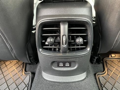 Used 2023 MINI Cooper Clubman S image 19