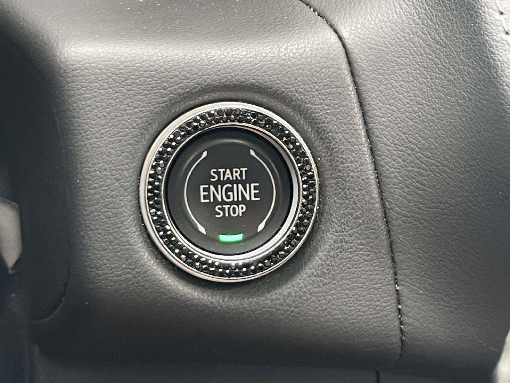 Used 2023 Chevrolet Tahoe Z71 AWD/4WD image 28