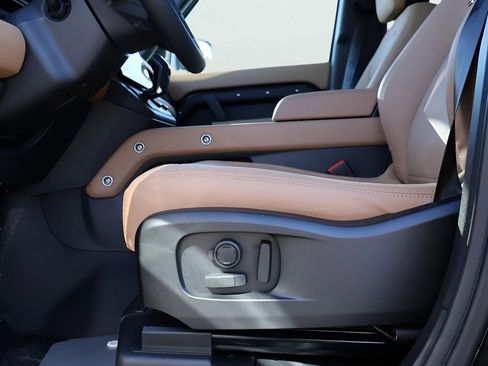 New 2026 Land Rover Defender 110 S image 37