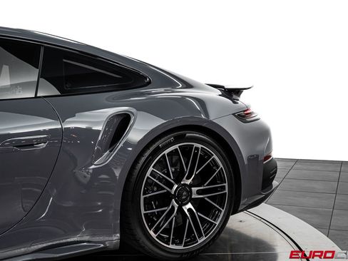 Used 2026 Porsche 911 Turbo S AWD/4WD image 17