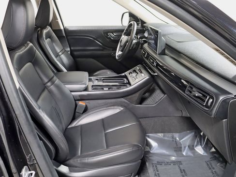 Used 2024 Lincoln Aviator AWD w/ Elements Package image 26