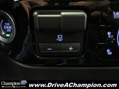 Used 2022 GMC Sierra 1500 SLT w/ SLT Premium Plus Package image 42