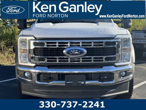 New 2025 Ford F550 XL image 3