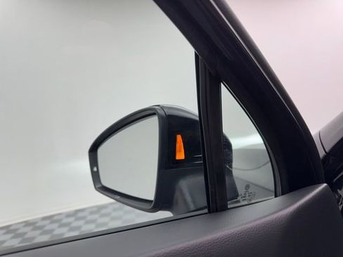 Used 2024 Volkswagen Tiguan S image 27