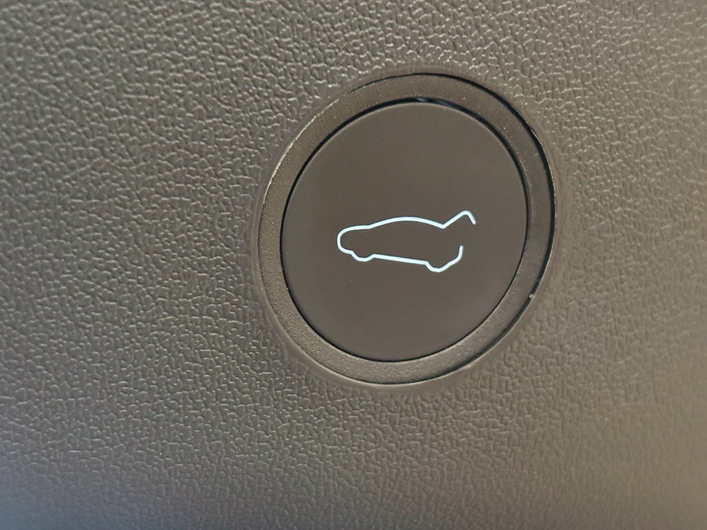 Used 2023 Tesla Model 3 Long Range AWD/4WD image 14