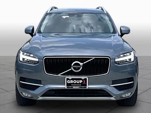 Used 2018 Volvo XC90 T5 Momentum w/ Convenience Package FWD image 4