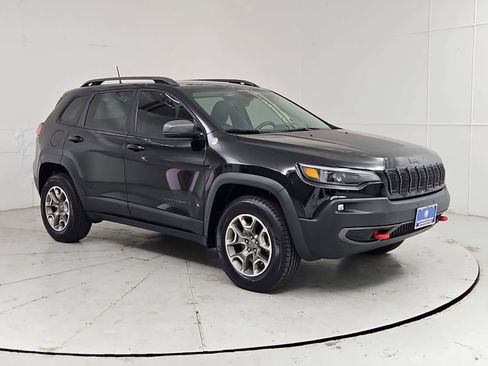 Used 2020 Jeep Cherokee Trailhawk w/ Comfort/Convenience Group AWD/4WD image 8