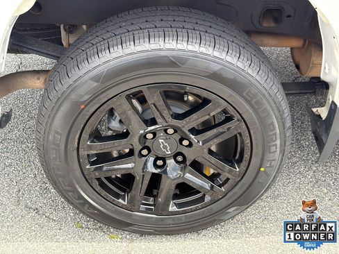 Used 2023 Chevrolet Silverado 1500 RST w/ LPO, Dark Essentials Package AWD/4WD image 17