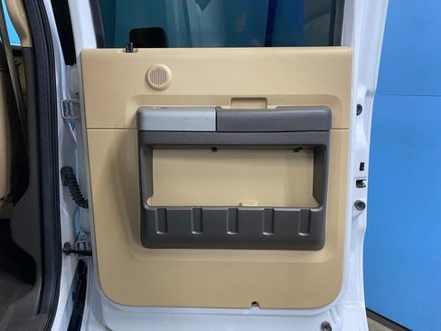 Used 2016 Ford F350 Lariat w/ Lariat Ultimate Package image 46