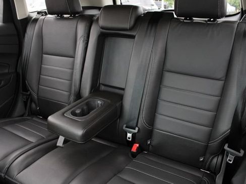 Used 2015 Ford Escape Titanium w/ Equipment Group 301A AWD/4WD image 25