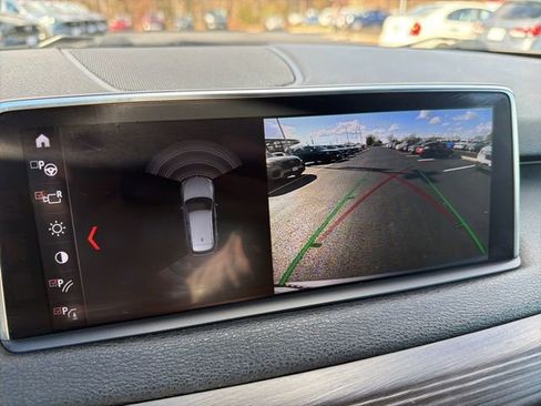 Used 2018 BMW X5 xDrive50i image 32