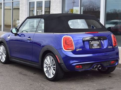 Used 2019 MINI Cooper S w/ Signature Upholstery Package FWD image 7