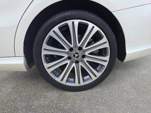 Used 2018 Mercedes-Benz CLA 250 image 31