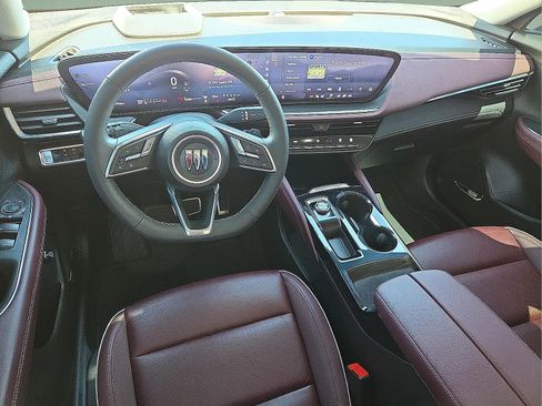 Used 2025 Buick Envision Sport Touring AWD/4WD image 11