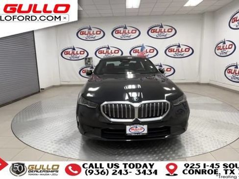 Used 2024 BMW 530i RWD image 3