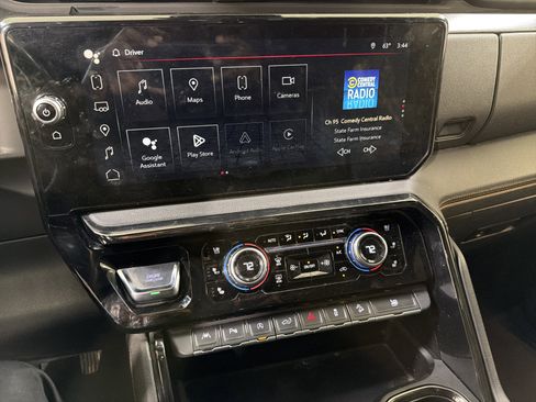Used 2022 GMC Sierra 1500 AT4 w/ AT4 Premium Package AWD/4WD image 17