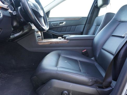 Used 2011 Mercedes-Benz E 350 4MATIC Sedan image 14