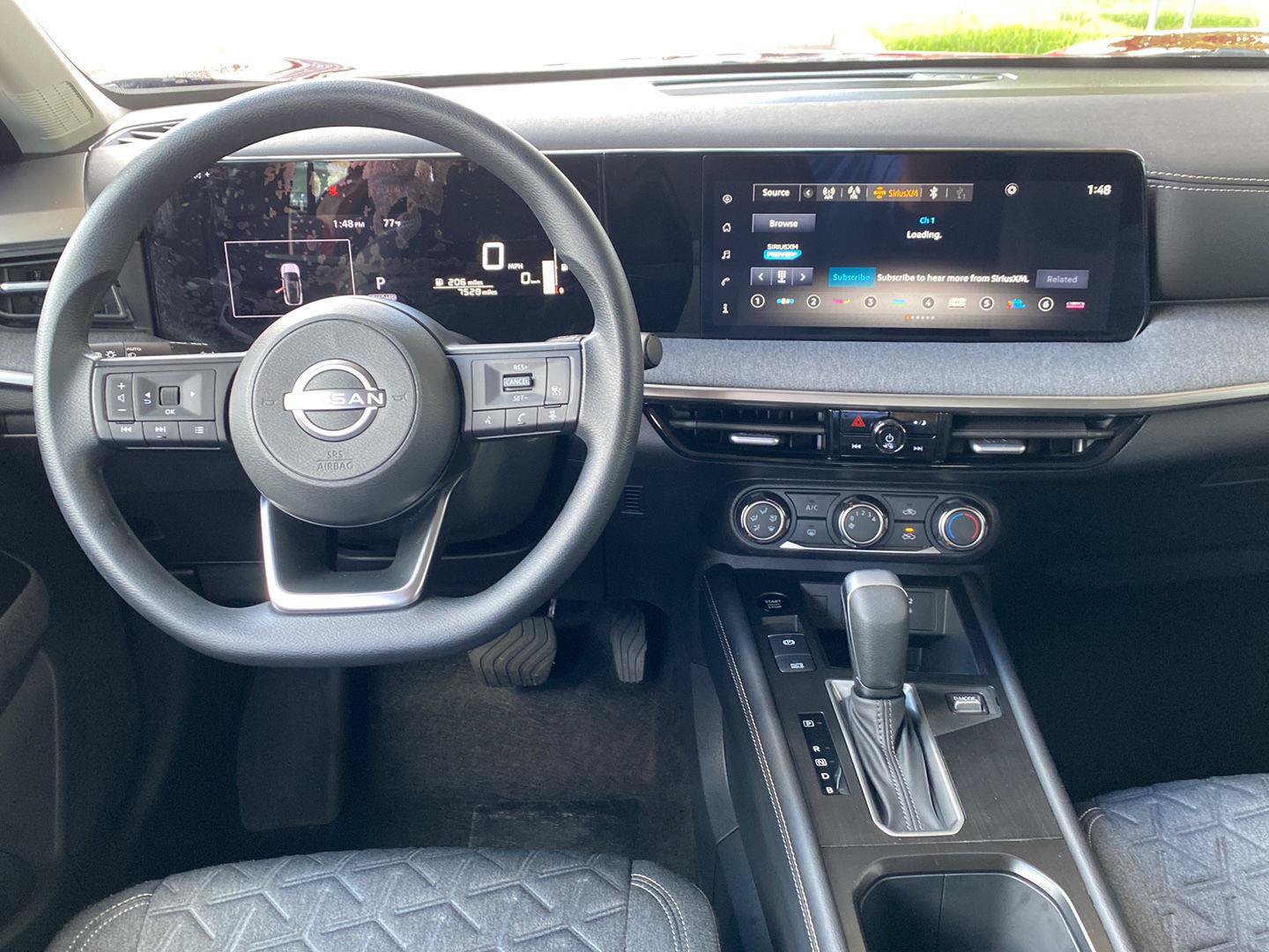 Certified 2025 Nissan Kicks SV AWD/4WD image 18