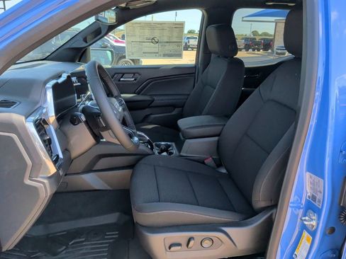 New 2026 GMC Canyon Elevation w/ Convenience Package image 12