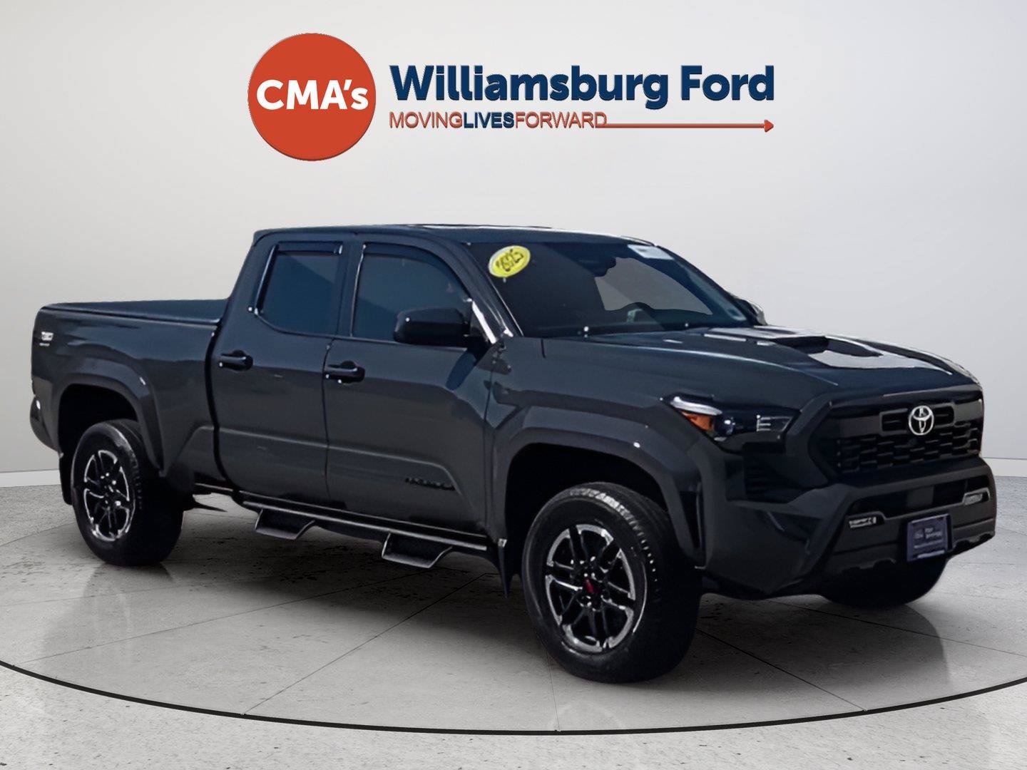 Used 2025 Toyota Tacoma TRD Sport AWD/4WD image 7