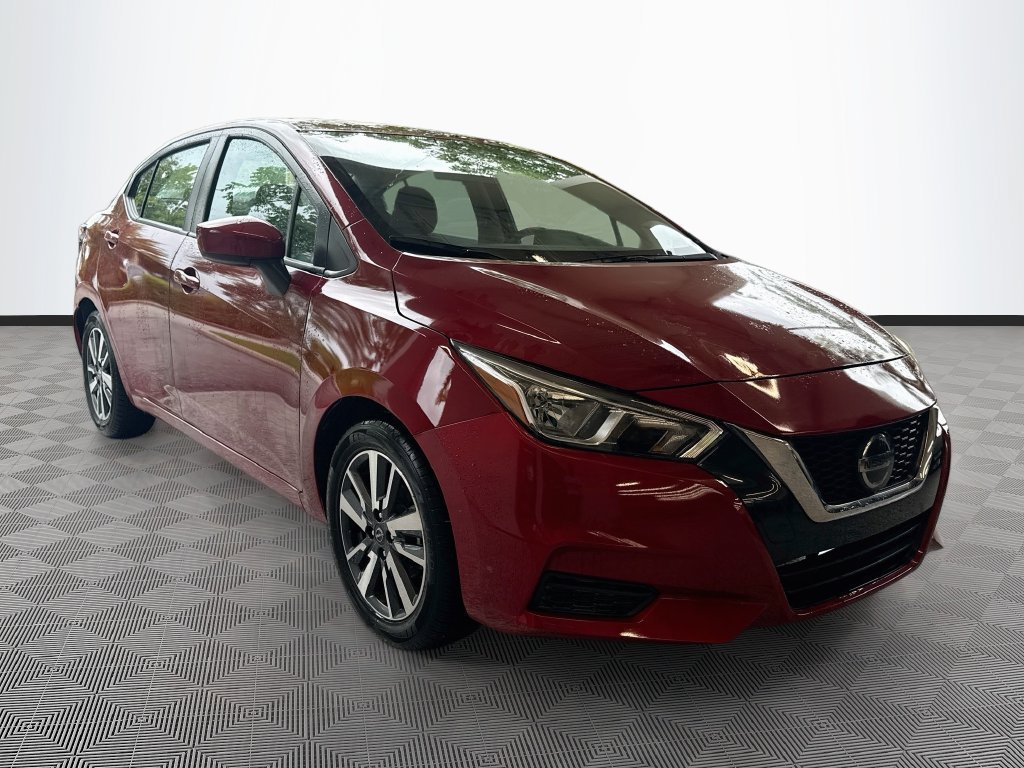 Used 2022 Nissan Versa SV FWD image 4