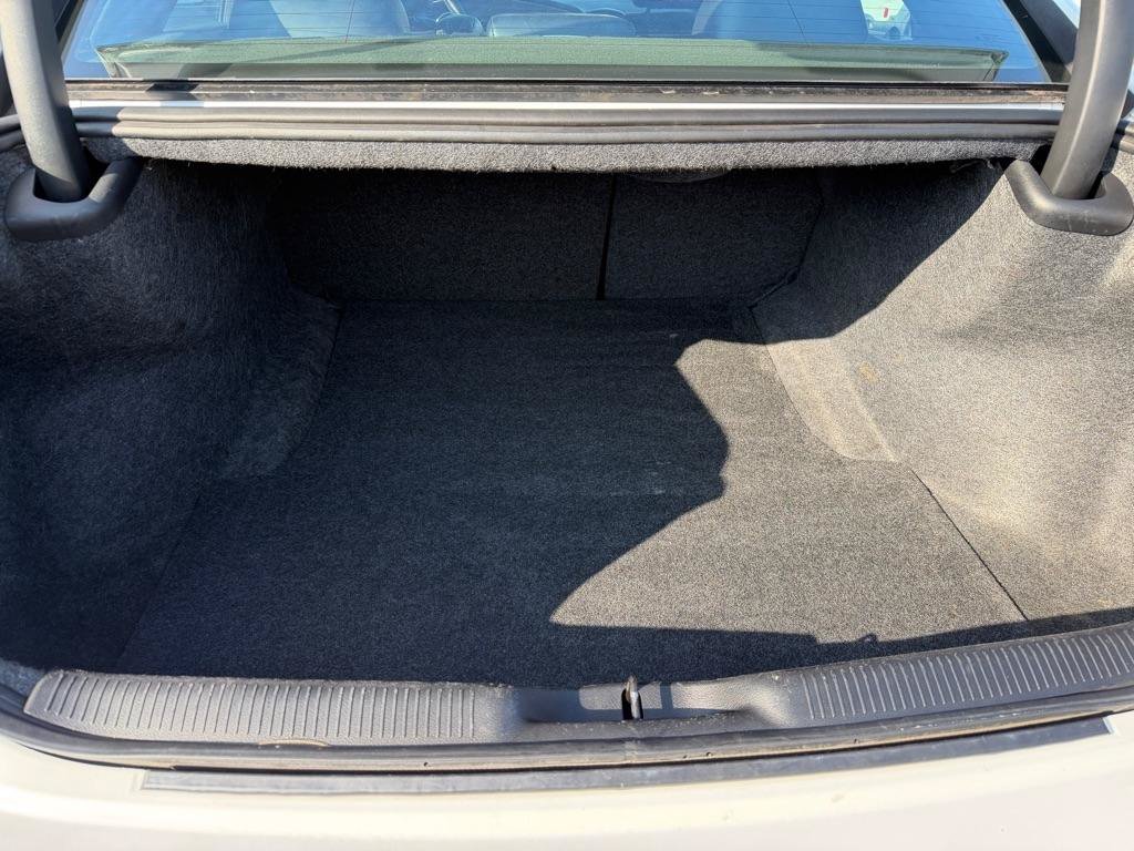 Used 2021 Dodge Charger SXT w/ Leather Interior Group RWD image 18