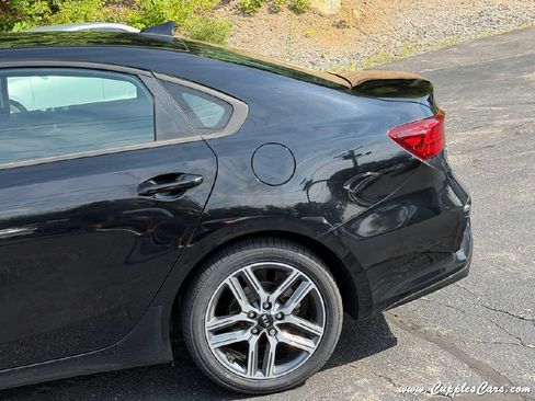 Used 2019 Kia Forte S w/ S Premium Package FWD image 29